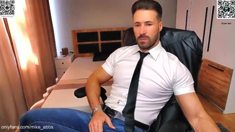 Mike    online show from September 15, 2025, 12:16 pm