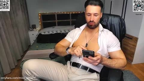 Mike    online show from February 19, 2026, 3:52 pm