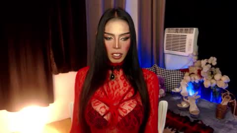 Mistress MikeyAlawi online show from December 17, 2025, 4:35 pm