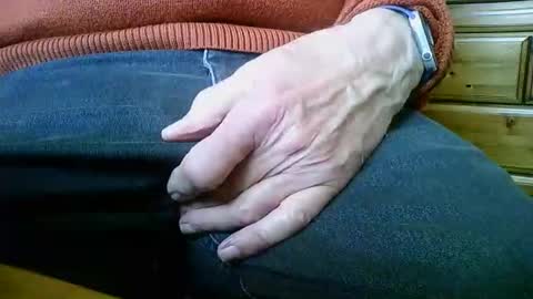 Snapshot of mikeybed chatting on February 16, 2026, 9:49 am mikeybed online show from February 16, 2026, 9:49 am