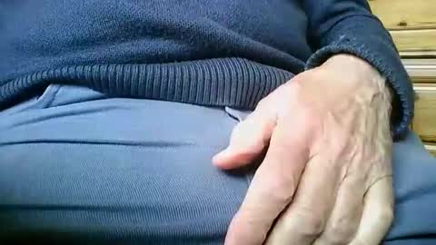 mikeybed online show from April 16, 2026, 2:18 pm