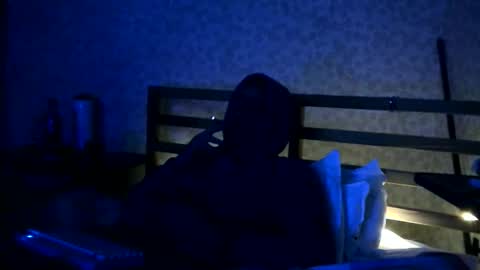 Snapshot of mikeygmklad chatting on November 16, 2025, 2:55 pm m online show from November 16, 2025, 2:55 pm