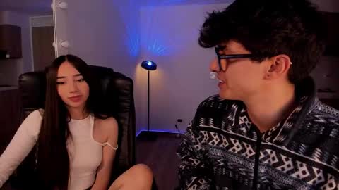 VIOLETAMIKE online show from November 22, 2025, 8:52 pm