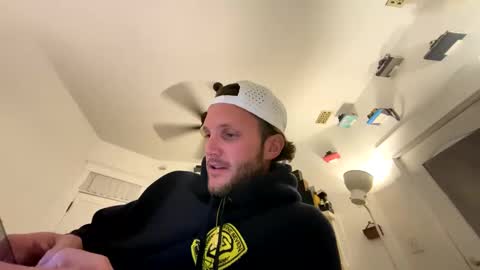 mikeywhite123 online show from January 31, 2025, 7:39 am