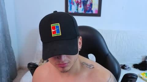 MIKKE online show from November 16, 2025, 2:22 pm