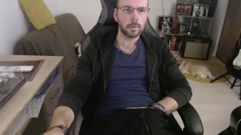 Snapshot of mikmik91 chatting on February 13, 2026, 4:36 pm mikmik91 online show from February 13, 2026, 4:36 pm