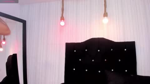   miku katsuragi  online show from September 11, 2025, 11:27 pm