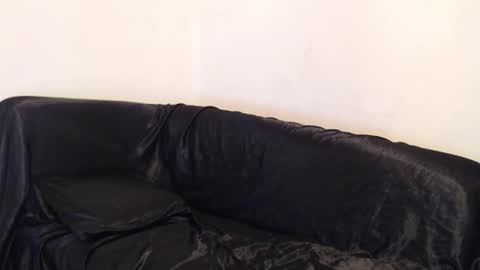 Miky Zazo online show from February 12, 2026, 4:46 pm