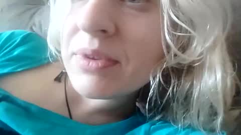 Mila 420 online show from September 17, 2025, 10:39 am