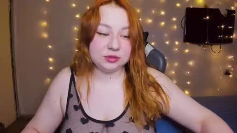 Mila shy sensual person  online show from January 21, 2025, 11:35 am