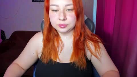 Mila shy sensual person  online show from September 15, 2025, 8:14 am