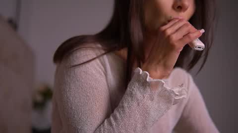 mila may  online show from December 21, 2024, 2:52 am