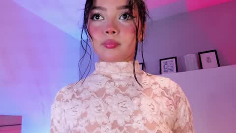 Mila online show from January 25, 2025, 11:44 am