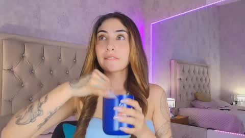 Snapshot of mila_smirnovavk chatting on February 3, 2026, 6:40 am MILA online show from February 3, 2026, 6:40 am