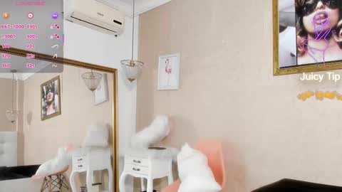 miladiosa online show from September 16, 2025, 11:55 am