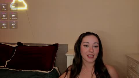Snapshot of milamaee chatting on April 2, 2026, 1:03 am Mila Mae online show from April 2, 2026, 1:03 am