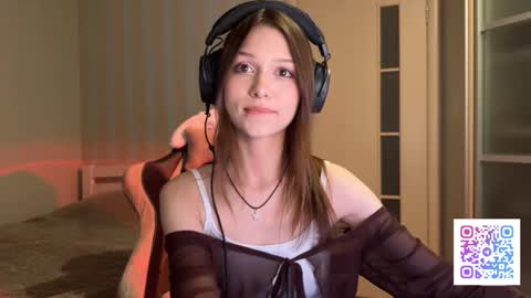 milamiuu online show from February 19, 2026, 4:14 pm