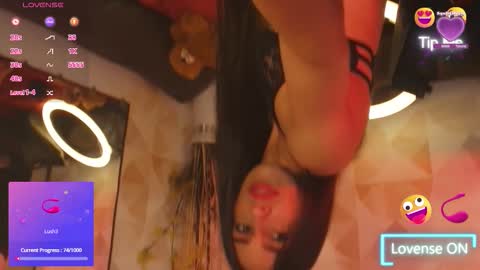 Milane online show from January 13, 2026, 3:01 am