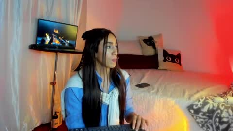 Snapshot of milan_roux chatting on April 20, 2026, 3:20 am Milane online show from April 20, 2026, 3:20 am
