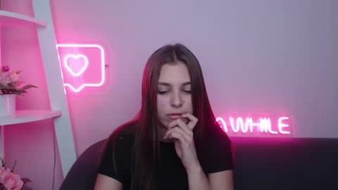 milanaangelas online show from February 15, 2025, 2:55 pm