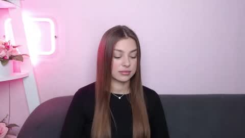 Snapshot of milanaangelas chatting on April 18, 2026, 4:49 am milanaangelas online show from April 18, 2026, 4:49 am