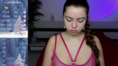 Mila online show from February 3, 2025, 9:41 am