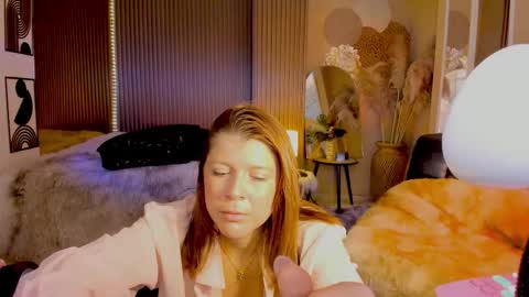 aya online show from March 20, 2026, 6:13 pm