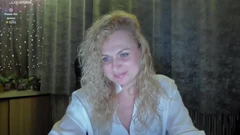 milanna_x online show from October 30, 2025, 7:14 pm
