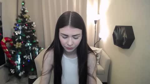 milasecretsss online show from December 17, 2025, 7:14 am