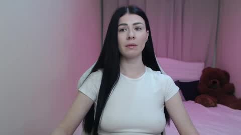 milasecretsss online show from April 24, 2026, 12:07 pm