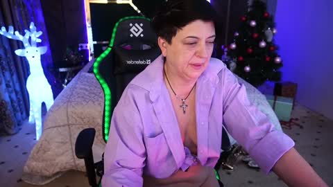 Snapshot of milaskyy chatting on January 3, 2025, 3:27 am milaskyy online show from January 3, 2025, 3:27 am