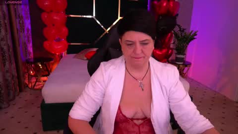 Snapshot of milaskyy chatting on February 16, 2025, 2:21 pm milaskyy online show from February 16, 2025, 2:21 pm
