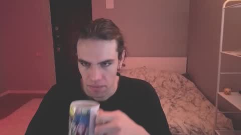 Mila online show from February 15, 2026, 12:36 pm