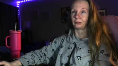 Mila online show from April 1, 2026, 12:17 pm