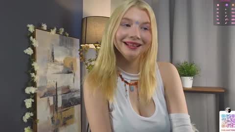 Snapshot of mildredbain chatting on January 31, 2025, 5:30 am Mila online show from January 31, 2025, 5:30 am