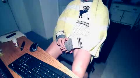 Milehi1958 online show from November 2, 2025, 2:25 am