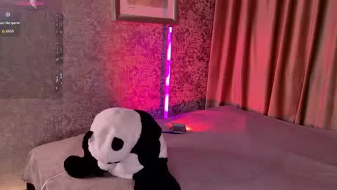Snapshot of milemissyy chatting on June 4, 2026, 2:45 pm Mia online show from June 4, 2026, 2:45 pm