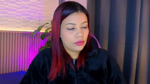 milena_lawson online show from November 12, 2025, 10:37 am