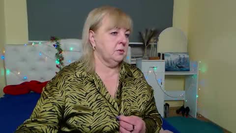 Milena online show from January 15, 2026, 7:02 am