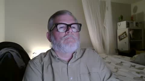 Miles Nash online show from September 23, 2025, 4:48 am