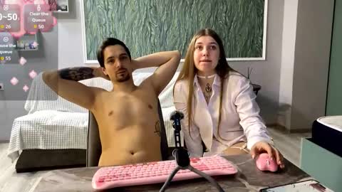 Snapshot of miley_and_michael chatting on March 4, 2026, 4:35 pm Miley and Michael online show from March 4, 2026, 4:35 pm