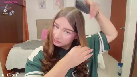 Miley online show from February 10, 2025, 1:22 pm