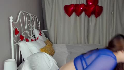 Miley online show from February 8, 2025, 1:32 am