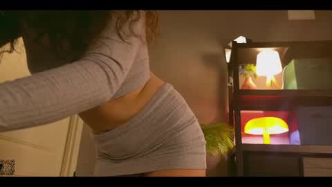 Miley online show from September 29, 2025, 5:34 am