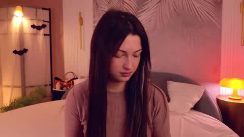 Miley online show from November 2, 2025, 5:32 am