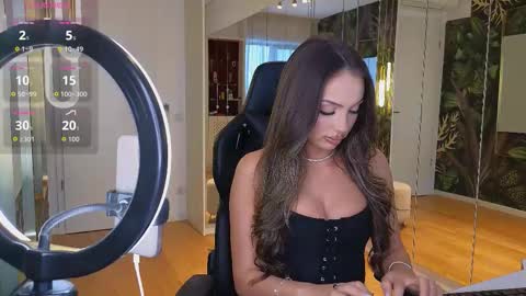 Snapshot of mileysin chatting on January 13, 2026, 1:49 pm Miley Sin online show from January 13, 2026, 1:49 pm