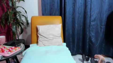 Milf Brend online show from December 13, 2025, 10:15 pm