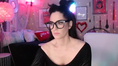 Milf Lacey online show from February 13, 2025, 11:15 pm