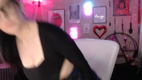 Milf Lacey online show from February 16, 2025, 3:58 am