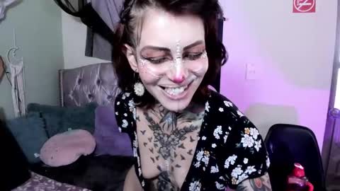 Isabella online show from December 11, 2024, 3:26 pm